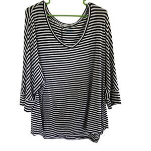 Boutique plus size blouse size 3XL vneck black & white stripe drop down sleeve